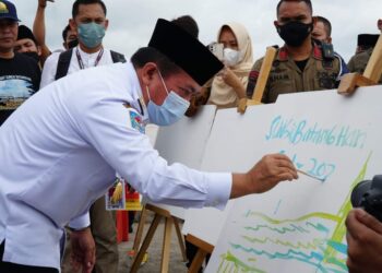 Al Haris : Lomba Lukis Momentum Tanamkan Kepedulian Terhadap Sungai Batanghari