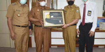 Pemkab Sarolangun Menerima Penghargaan dari Dirjen Perbendaharaan Provinsi Jambi