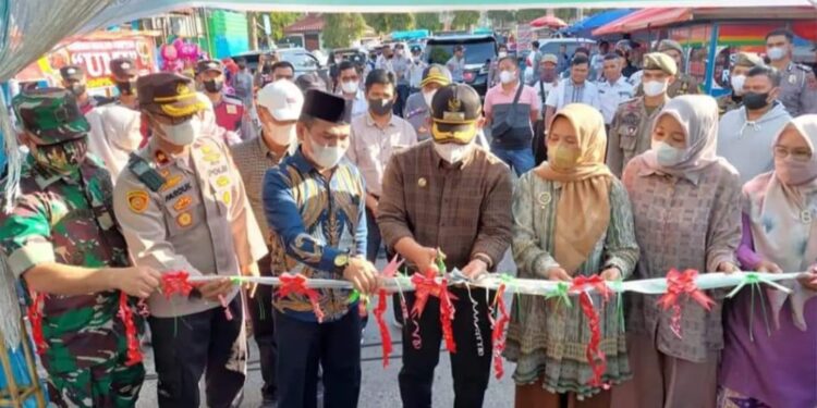 Wako Ahmadi Buka Pasar Ramadhan & Pasar Mambo Tahun 2022
