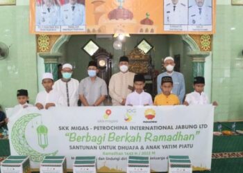 Pemkab Tanjab Barat Bersama SKK Migas dan Petrochina Safari Ramadhan di Desa Purwodadi