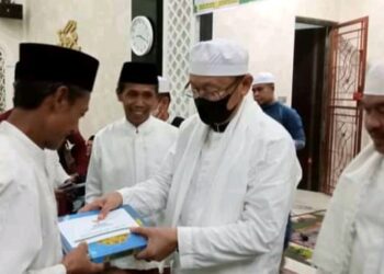 Bersama Baznas, Bupati sarolangun dan Tim safari Ramadhan telusuri kecamatan Mandiangin.