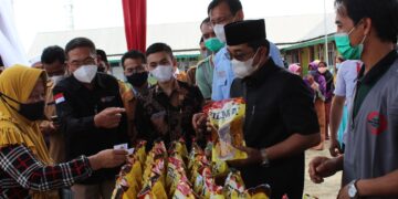 PT LPPPI Salurkan Minyak Goreng Murah ke Masyarakat Tebing Tinggi