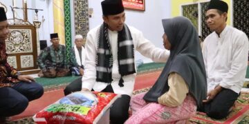 Safari Ramadhan di Batanghari, Edi Purwanto Cek Pembangunan Turap