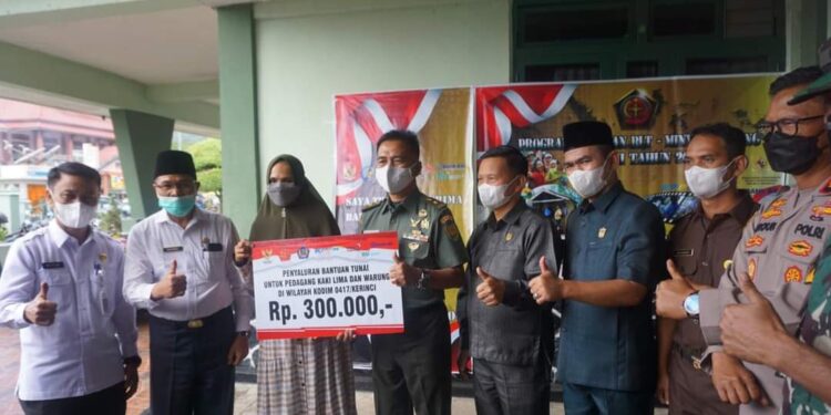 Masyarakat Merasa Senang Setelah Dapat BTPKLWN Yang Di Gelar di Kodim 0417/Kerinci