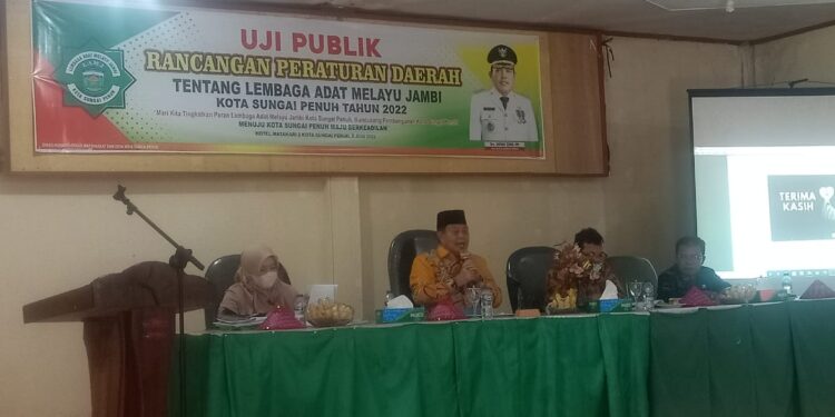 Seminar Adat Sungai Penuh Ramli Taha Jadi Narasumber