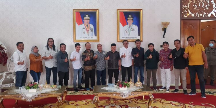 Hormati Hari Adat Jambi, Pelantikan Pengurus JMSI Jambi Ditunda