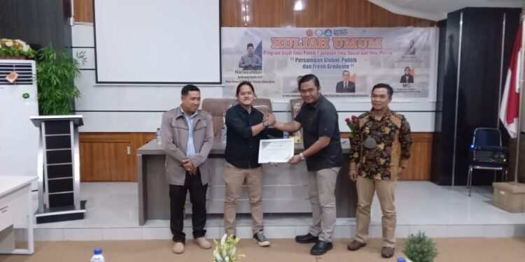 Jadi Pemateri Kuliah Umum Ilmu Politik UNJA, Ini Pesan Suprayogi untuk Mahasiswa