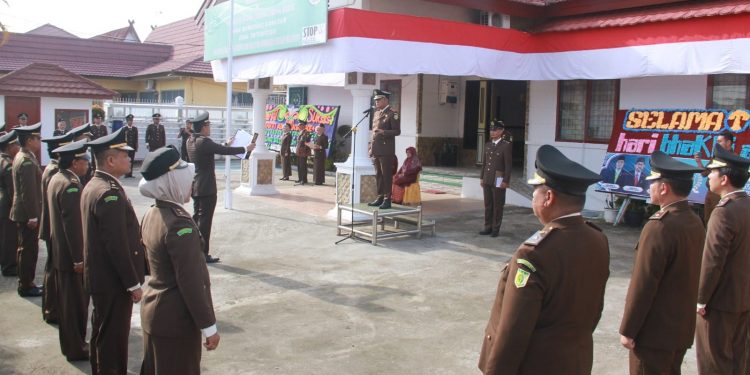 Kejari Tanjung Jabung Barat Gelar Upacara Hari Bhakti Adhyaksa ke-62