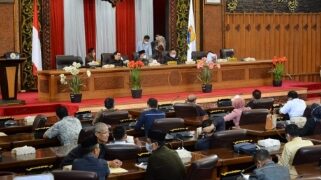 DPRD Provinsi Jambi Tetapkan Komposisi AKD Terbaru, Ini Nama-namanya