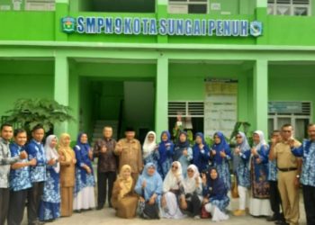 Studi Banding ke SMP Negeri 9 Sungai Penuh, Kepsek: Terimakasih Majelis MGMP Solok