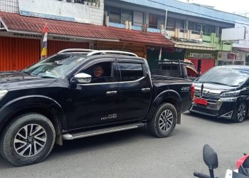 Mobil Patwal Wako Ahmadi Taati Peraturan Lalu lintas, Warga: Ini merupakan Contoh yang Baik