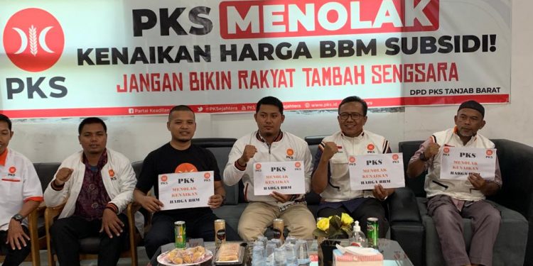 DPD PKS Tanjab Barat Menolak Kenaikan Harga BBM Subsidi