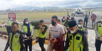 Bupati Adirozal Sambut Kunjungan Menparekraf di Bandara Depati Parbo
