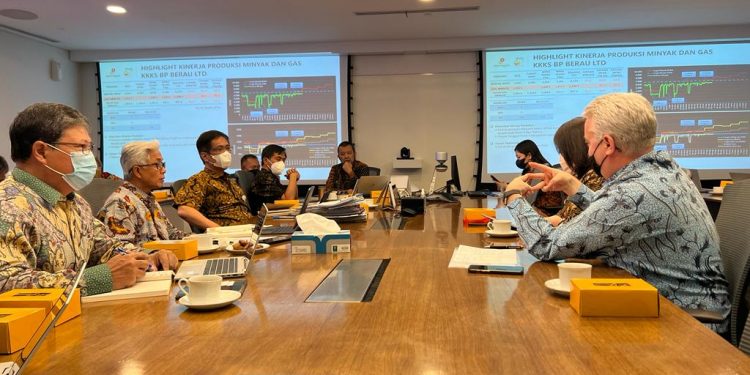 SKK Migas dan KKKS Bahas Peningkatan Produksi Migas