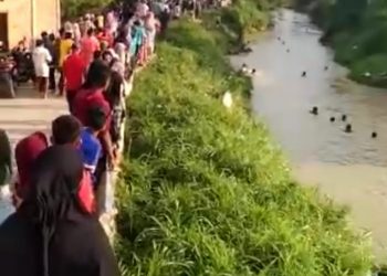 Seorang Anak Kelas 3 SD Dikabarkan Hanyut di Sungai Batang Merao