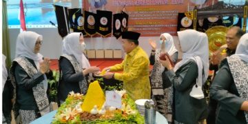 Hadiri Rakerda IBI Provinsi Jambi, Al Haris: Bidan Profesi Luar Biasa