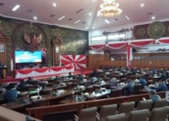 Dewan Sepakati Pertanggungjawaban APBD Provinsi Jambi TA 2021