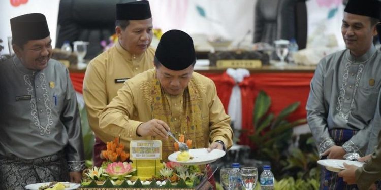 Al Haris : Jadikan Hut Ke 23 Sarolangun Sebagai Momen Evaluasi Kinerja