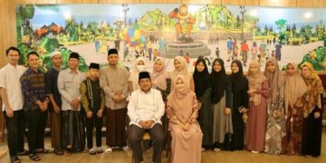 Bupati Ajak Masyarakat Dukung Kafilah Tanjab Barat di MTQ Tingkat Nasional