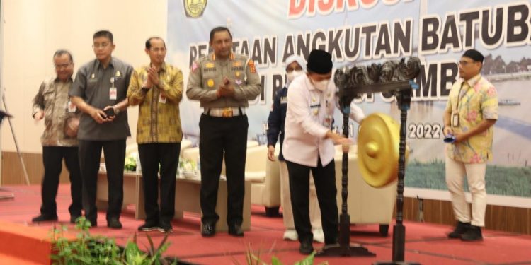 Al Haris Tegaskan Perusahaan Batubara Wajib Patuhi Aturan