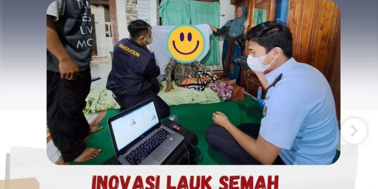 Albabun Ilham: Imigrasi Kelas II Non TPI Kerinci Gelar Giat Pelayanan Paspor untuk “Lauk Semah”