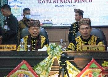 DPRD Sungai Penuh Gelar Paripurna HUT Ke-14 Kota Sungai Penuh, Fajran Apresiasi Penghargaan Diperoleh Pemkot