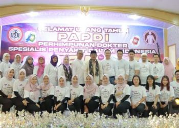 Bupati Buka Secara Resmi Seminar Awam Diabetes Melitus Dan TB Paru Dalam Rangka HUT PAPDI Ke-65