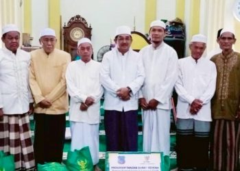 Bupati Tanjab Barat Laksanakan Safari Subuh di Masjid Miftahul Jannah Kelurahan Tungkal II