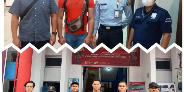 Imigrasi Kelas II Non TPI Kerinci Deportasi WNA Asal Malaysia