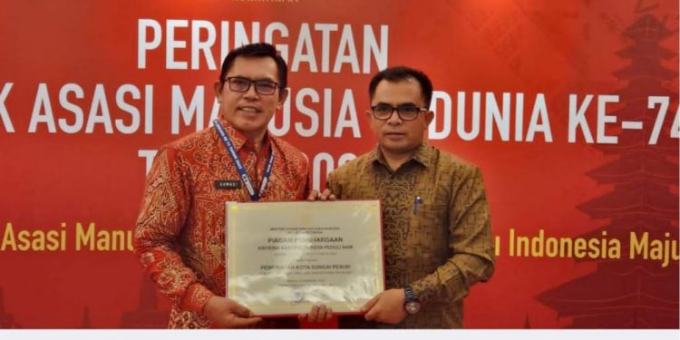 Pemkot Sungai Penuh Terima Penghargaan Kota Peduli HAM