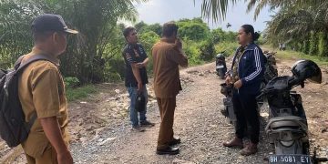 Cepat Tanggap, Ketua Komisi II DPRD Tanjab Barat Tinjau Lokasi Banjir di Kecamatan Bram Itam