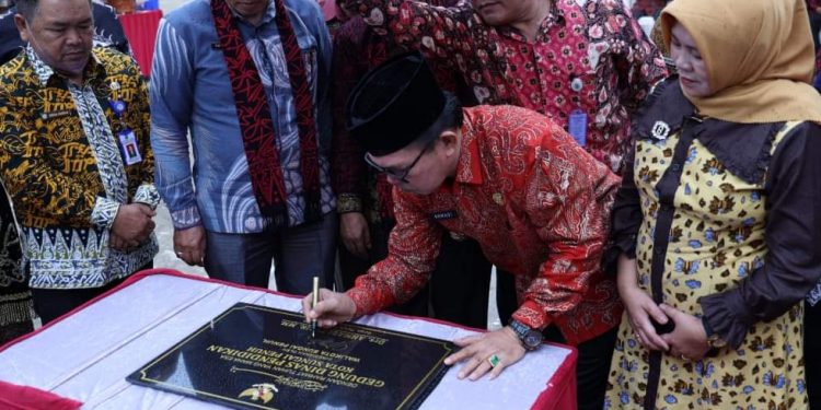 Wako Ahmadi Resmikan Penempatan Kantor Dinas Pendidikan Kota Sungai Penuh