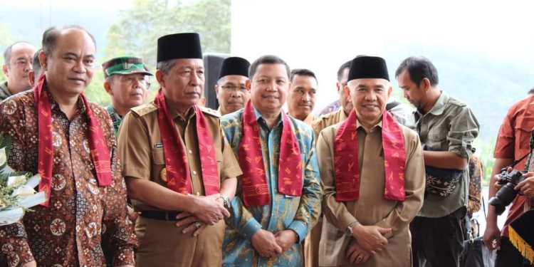 Bupati Adirozal Sambut Kunker Wakil Menteri Desa Pembangunan Daerah Tertinggal, dan Transmigrasi RI