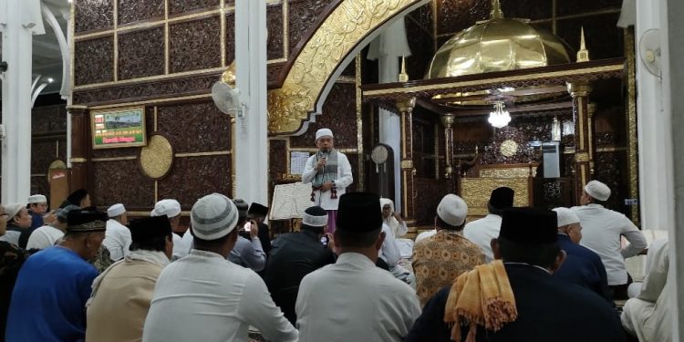 Gubernur Al Haris Imbau Masyarakat Hormati Ramadan, Perbanyak Ibadah