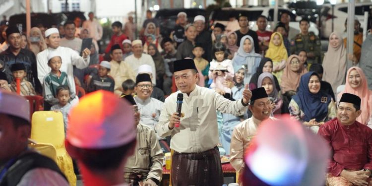 Meriah! Gubernur Al Haris Buka Festival Arakan Sahur di Kuala Tungkal