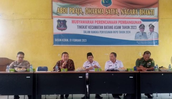 Ketua Komisi III DPRD Tanjab Barat Hadiri Musrenbang Tingkat Kecamatan Batangasam