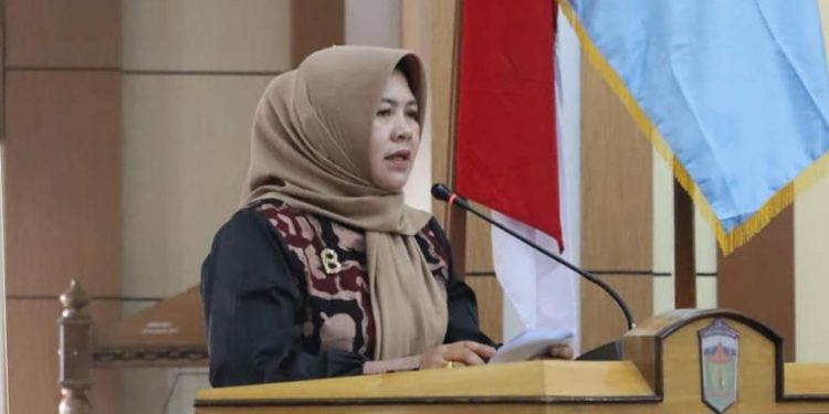 Ketua TP PKK Buka Sosialisasi “Perempuan Tangguh, Keluarga Hebat”