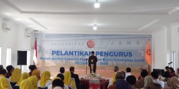 Wagub Abdullah Sani Hadiri Pelantikan Pengurus IKA FEB UNJA