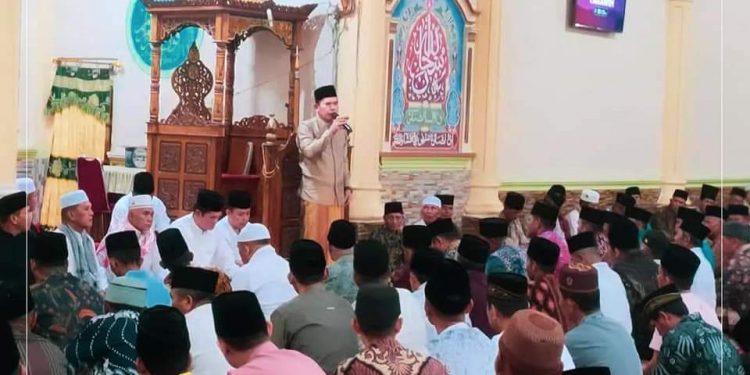 Gelar Safari Ramadhan di Empat Desa Sungai Liuk, Wako Ahmadi : Masyarakat Harus Partisipatif dalam Pengembangan SDM