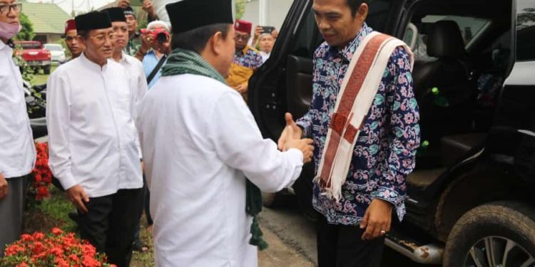 Gubernur Al Haris Undang Ustad Abdul Somad ke Jambi