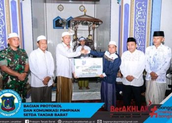 Sekda Tanjab Barat Laksanakan Kunjungan Safari Ramadan ke Masjid At-Taqwa Desa Tanjung Benanak
