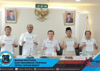 Bupati Anwar Sadat Hadiri Rapat Pembahasan Terkait Batas Daerah Kabupaten Tanjab Barat dengan Tanjab Timur