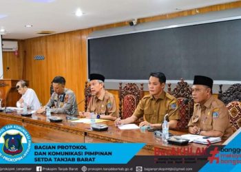 Sekretaris Daerah Gelar Rapat Persiapan Keberangkatan Jamaah Haji Tanjab Barat