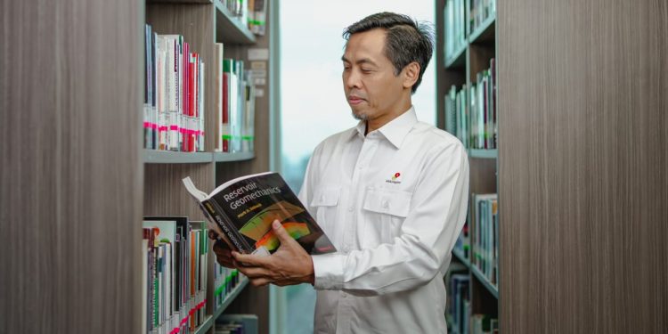 SKK Migas Berkomitmen Dorong Penerbitan Aturan Tata Kelola Sumur Minyak Masyarakat