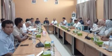 Ketua DPRD Sarolangun Pimpin Rapat Pansus DPRD