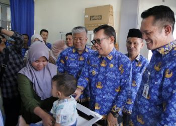 Wako Ahmadi & Wawako Antos Tinjau Anak- Anak Terindikasi Stunting.