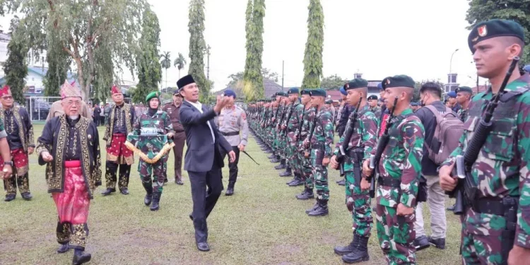 Datangi Polda Jambi, Edi Purwanto Urus SKCK untuk Syarat Caleg DPR RI