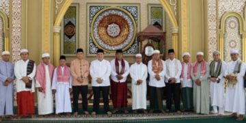 PJ Bupati Sarolangun Laksanakan Jumat Keliling di Mesjid Miftahul Jannah