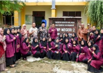 Memasuki Tahun Ajaran Baru, PJ Bupati Sarolangun Lakukan Pemantauan di Sejumlah Sekolah