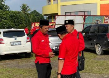 Mantan Komisioner KPU Tanjab Barat Gabung PDIP